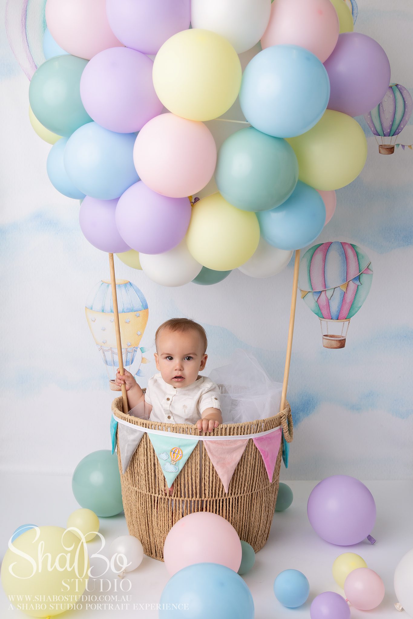 Perth Baby Photographer Party Hire Balloons ShaBo STUDIO