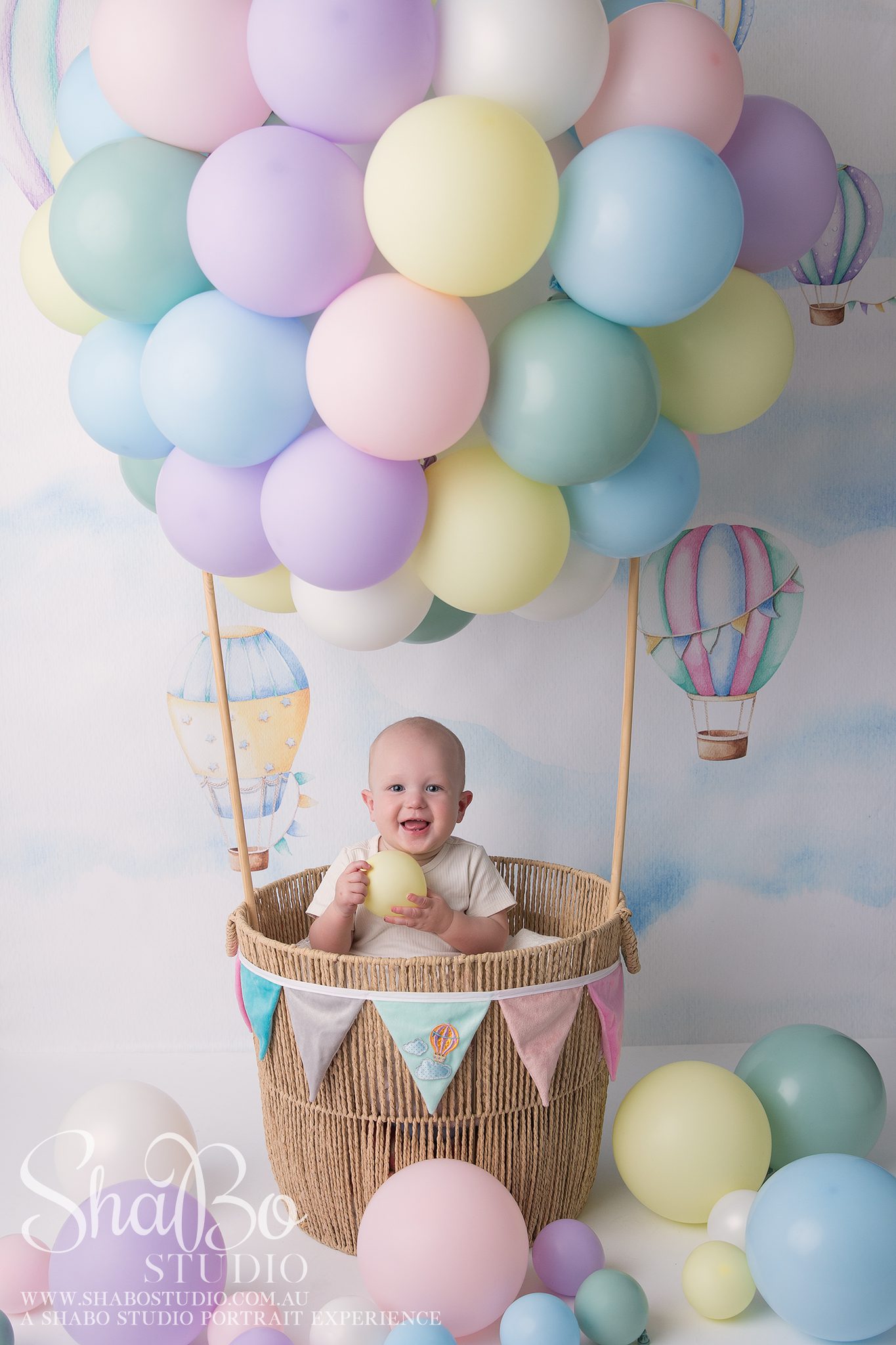 Perth Baby Photographer Party Hire Balloons ShaBo STUDIO